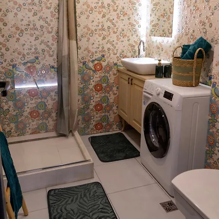 Apartment Lumea *